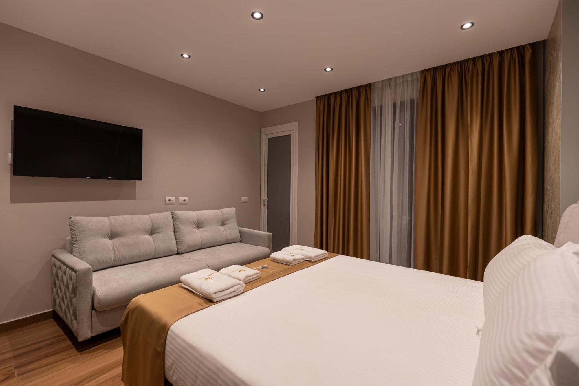 Diol Hotel Εξαμίλιο Εξωτερικό φωτογραφία