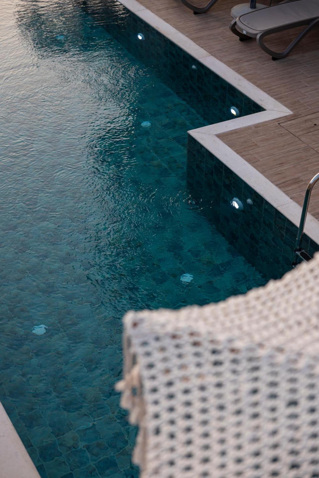 Diol Hotel Εξαμίλιο Εξωτερικό φωτογραφία