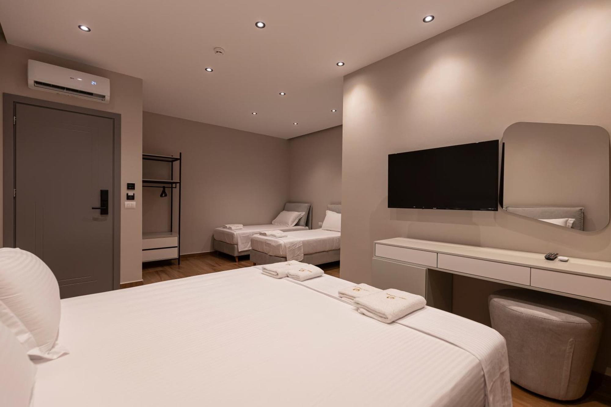 Diol Hotel Εξαμίλιο Εξωτερικό φωτογραφία